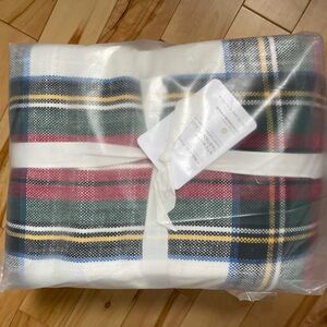 King sized Potterybarn duvet cover. Never been opened